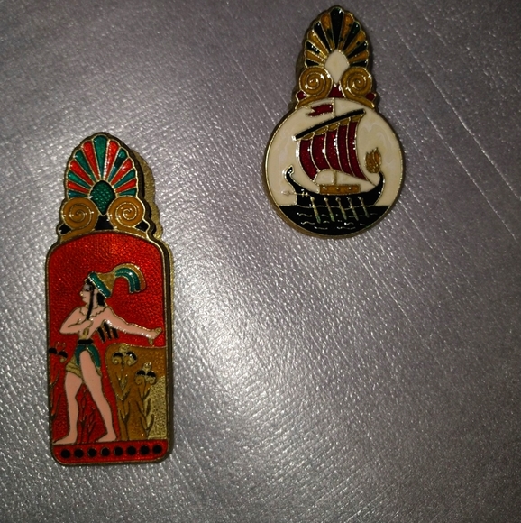 Grecian Rectangular 2 Sided Enameled Spring Clip